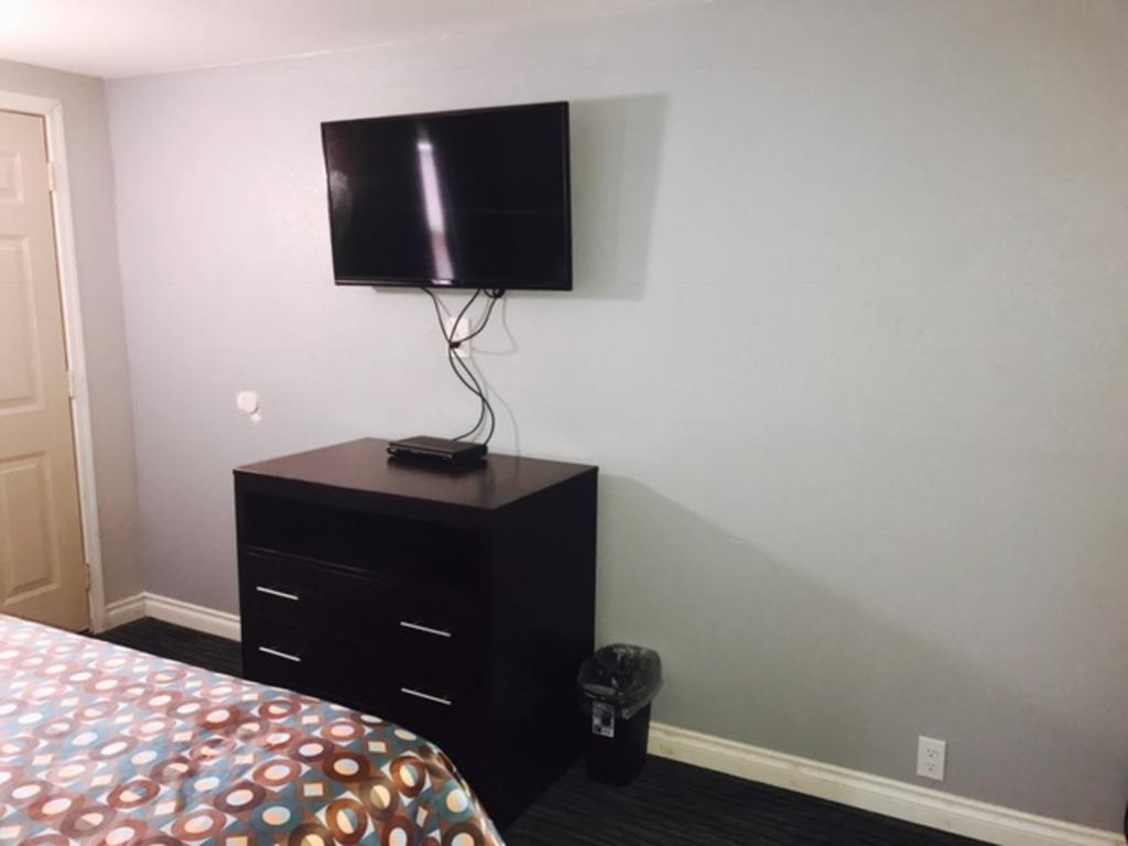 Kings Row Inn Milwaukie Exterior foto
